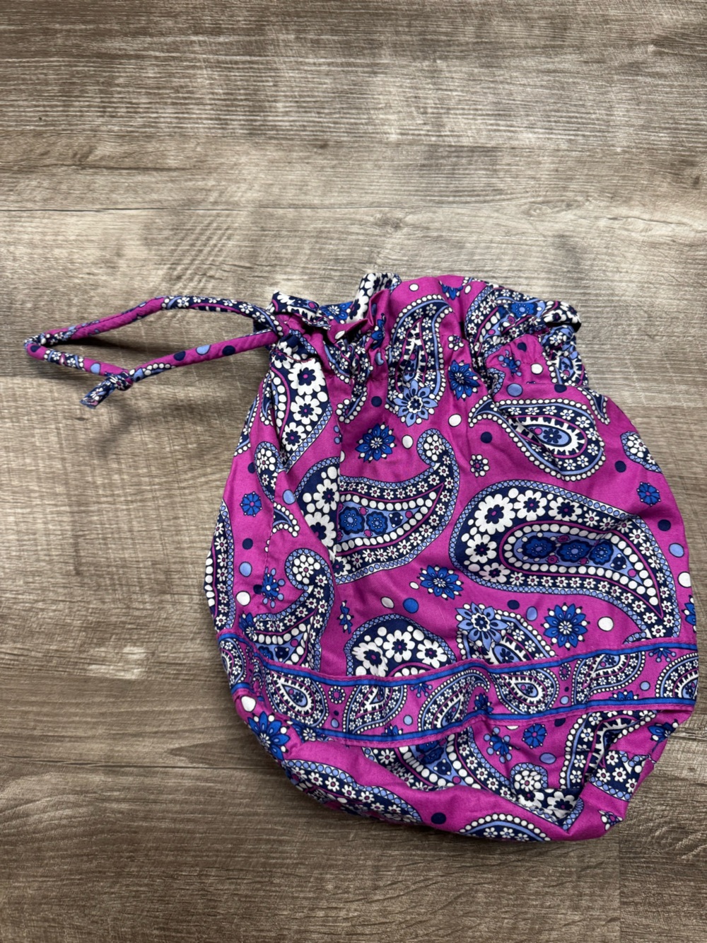 Vera Bradley Ditty Bag in Retired Pattern Boysenberry